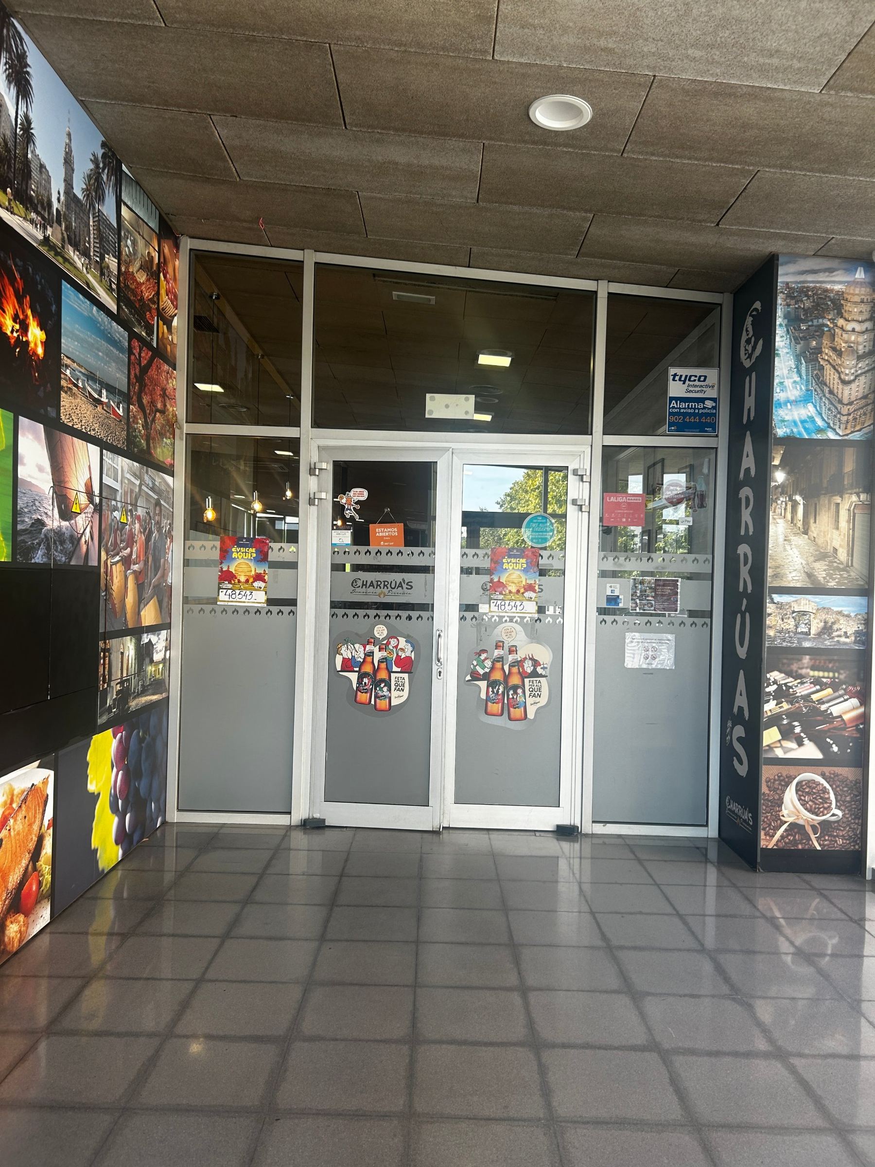 Charrúa's Braseria Pizzeria 4